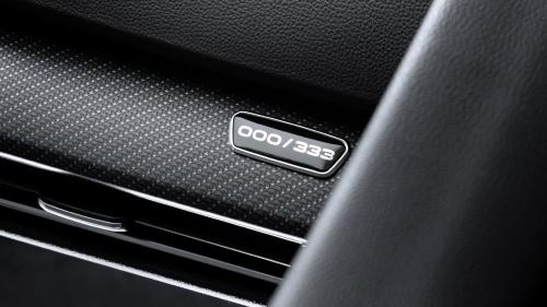 Volkswagen Golf R 333