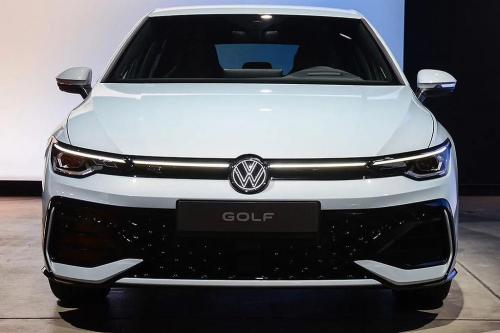 Volkswagen Golf 2024