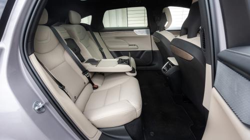 Volvo ES90