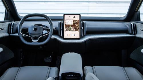 Volvo EX30 5