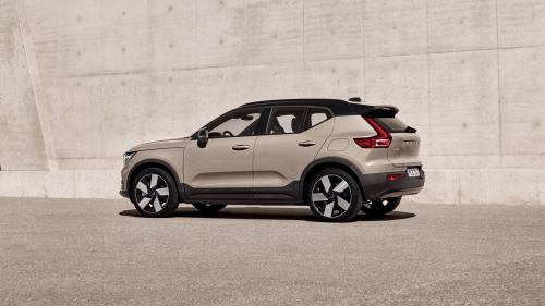 Volvo EX40 5