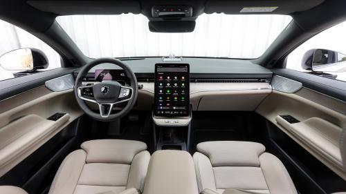 Volvo ES90