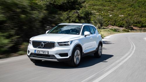 Volvo XC40 3