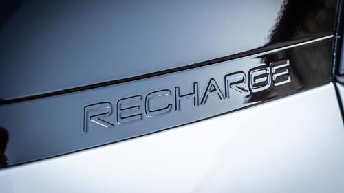 Volvo XC40 Recharge P6 FWD 16