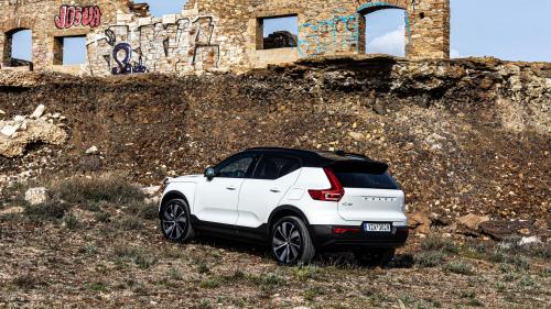 Volvo XC40 Recharge P6 FWD 2