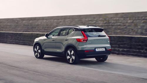 Volvo XC40 Recharge P6 FWD 3