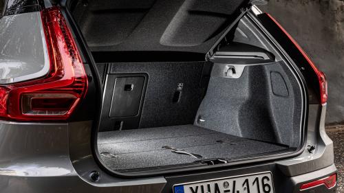 Volvo XC40 Recharge RWD Extended Range 252 PS 16