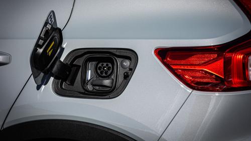 Volvo XC40 Recharge RWD Extended Range 252 PS 21