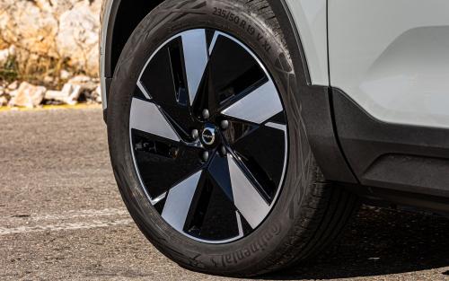 Volvo XC40 Recharge RWD Extended Range 252 PS 22