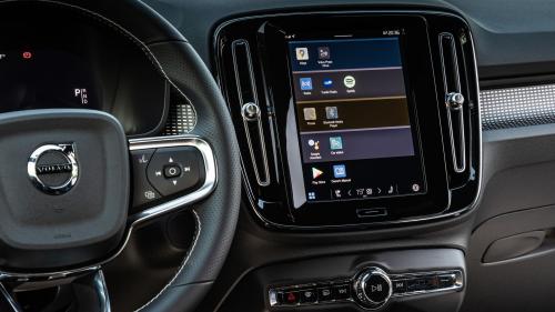 Volvo XC40 Recharge Twin 7