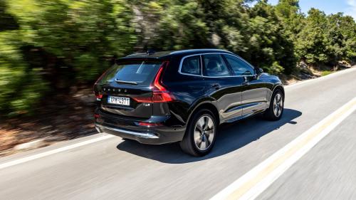 Volvo XC60 PHEV 2025 2