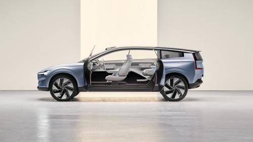 Volvo Recharge Concept 3