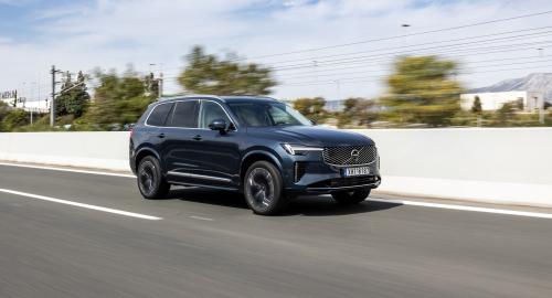 Volvo XC90 PHEV 2025 1