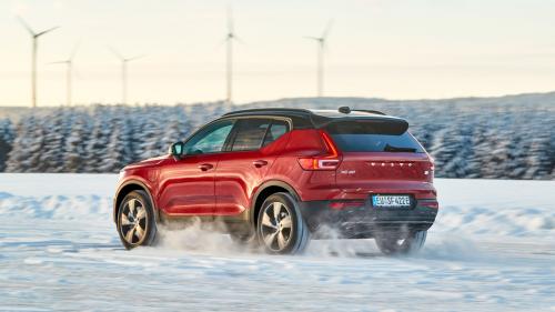 Volvo plug-in hybrid range 3