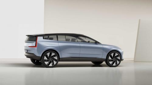 Volvo_Concept_Recharge