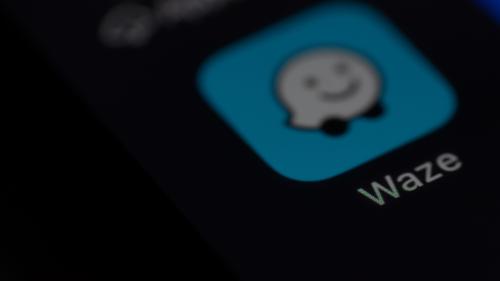 Google vs Waze