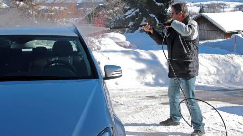 Winter car wash 3