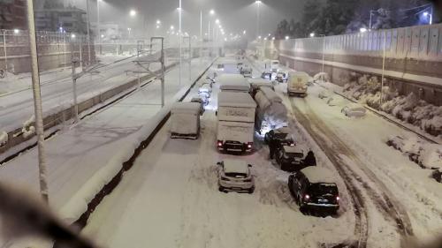 Winter traffic jam 2