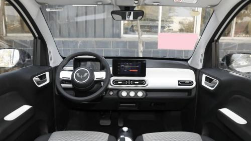 Wuling Hongguang Mini EV Macaron 6