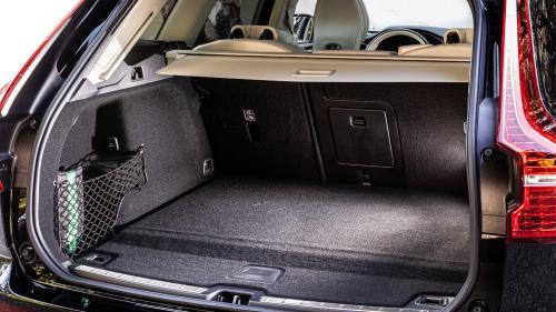 Volvo XC60 T8