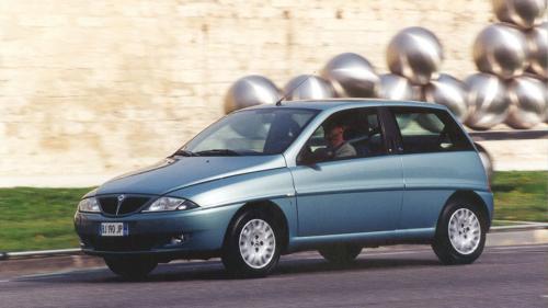 Lancia Ypsilon