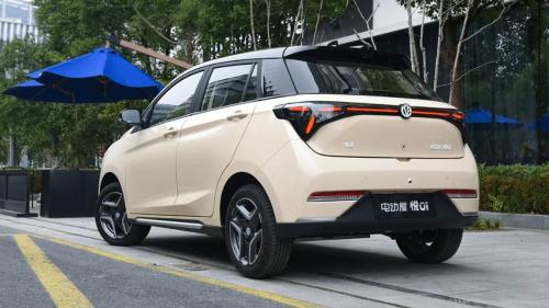 Yue 01 EV 6