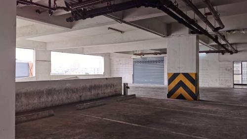 abandoned-parking-2