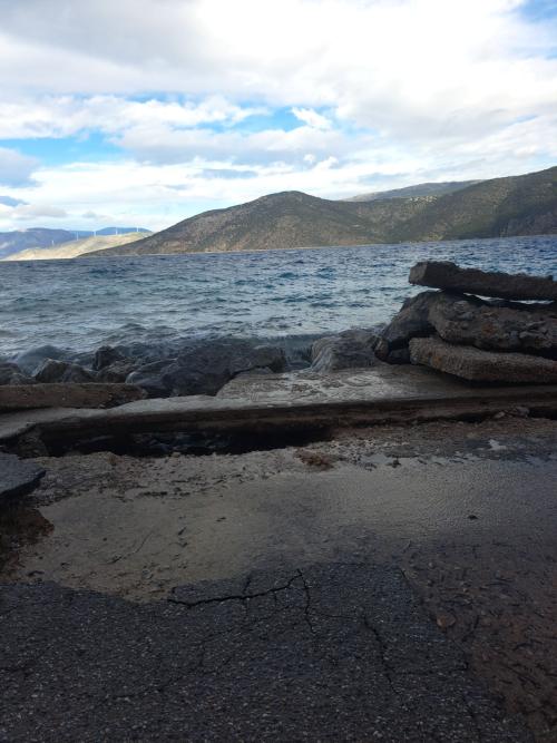 Αλεποχώρι Ψάθα Δρόμος