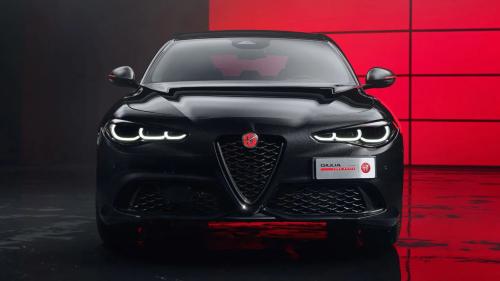 Alfa Romeo Giulia Edizione Luna Rossa