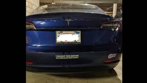 anti elon musk αυτοκόλλητα