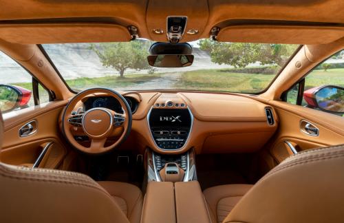 Aston Martin DBX