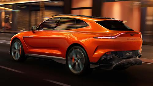 aston martin dbx707 b