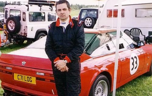 Η αγωνιστική Aston Martin V8 Vantage Zagato του «Mr. Bean» πωλείται