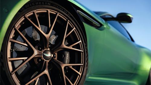 Aston Martin DB12 Coupe