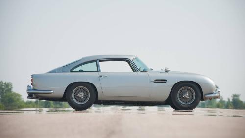 aston martin db5 1