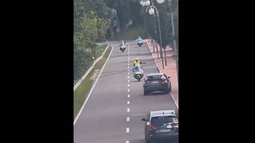 police officer open hands 3