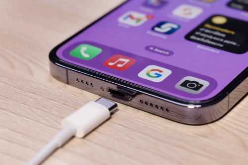 Ασύρματη φόρτιση iPhone