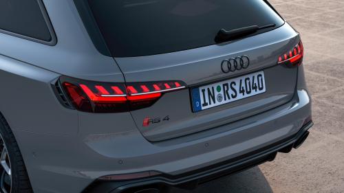 Τα Audi RS 4 Avant και Audi RS 5 ακόμα πιο δυναμικά