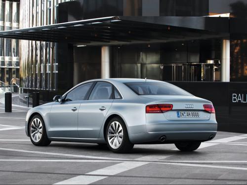 audi a8