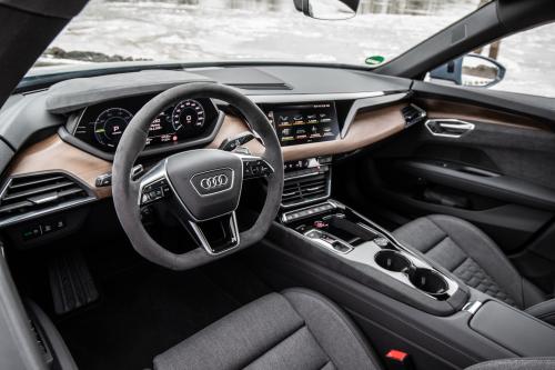 audi e-tron gt