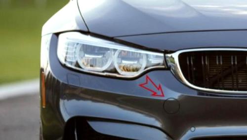 αυτοκόλλητα στο αυτοκίνητο