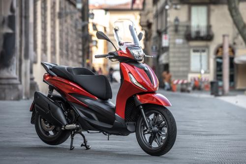 piaggio beverly 400