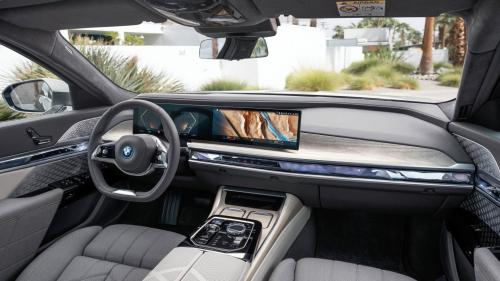 bmw i7 ελλάδα