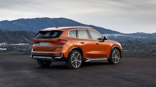 BMW X1 iX1
