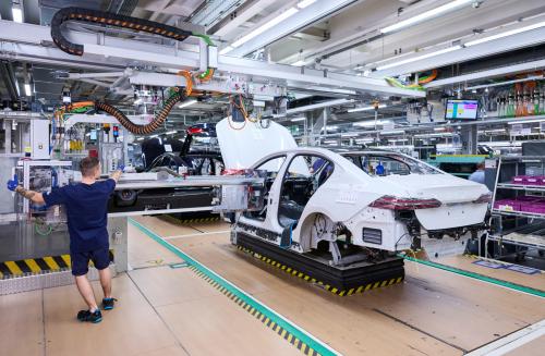 BMW i5