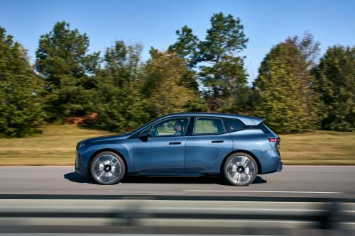 bmw-ix-2025-4