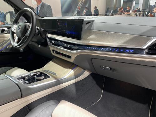 bmw X7