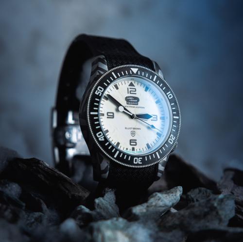 ρολόι Land Rover Trophy της Elliot Brown