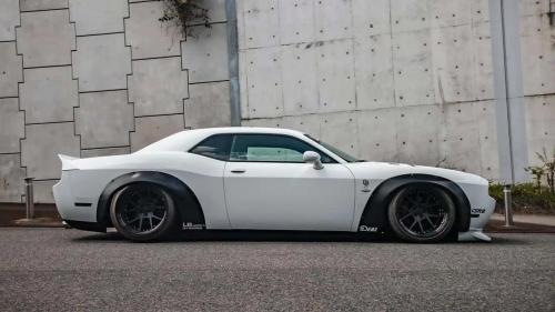 dodge challenger c