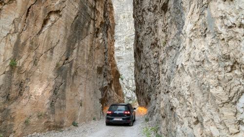 Tas Yolu